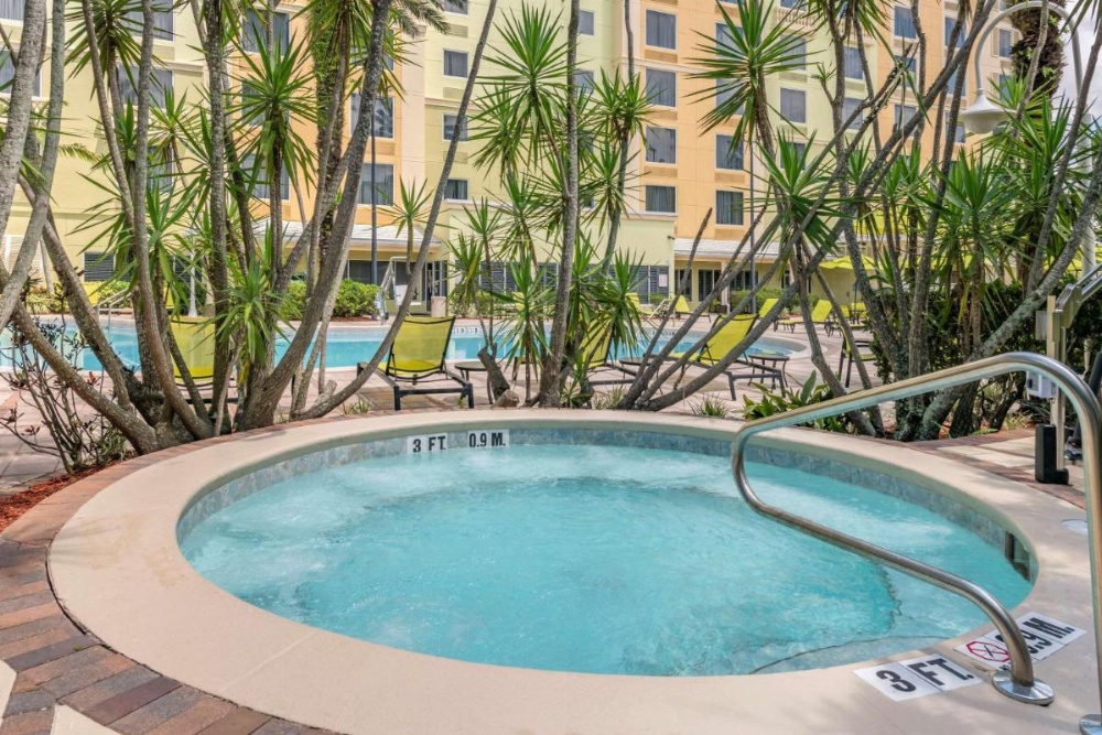 Comfort Suites Maingate East At Old Town Image 10