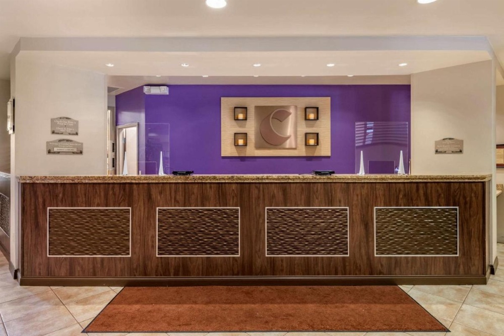 Comfort Suites Maingate East At Old Town Image 27