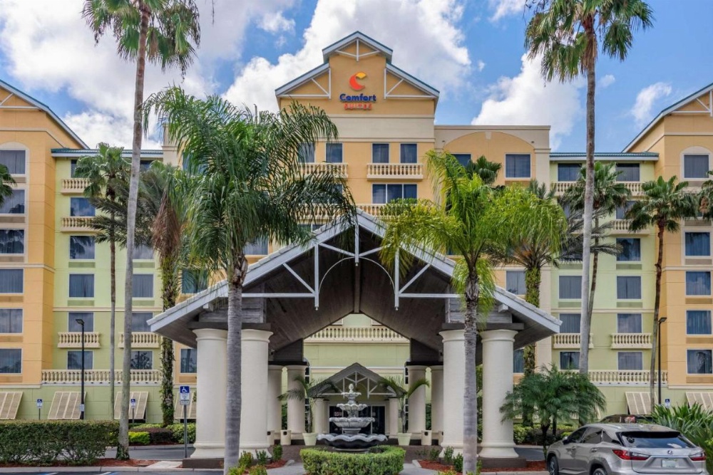 Comfort Suites Maingate East At Old Town Image 28