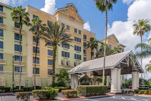 Comfort Suites Maingate East At Old Town image 29