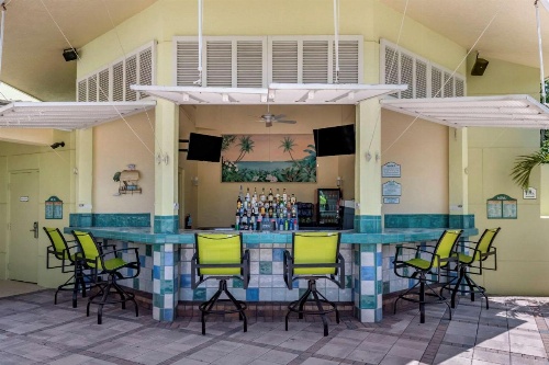 Comfort Suites Maingate East At Old Town image 30